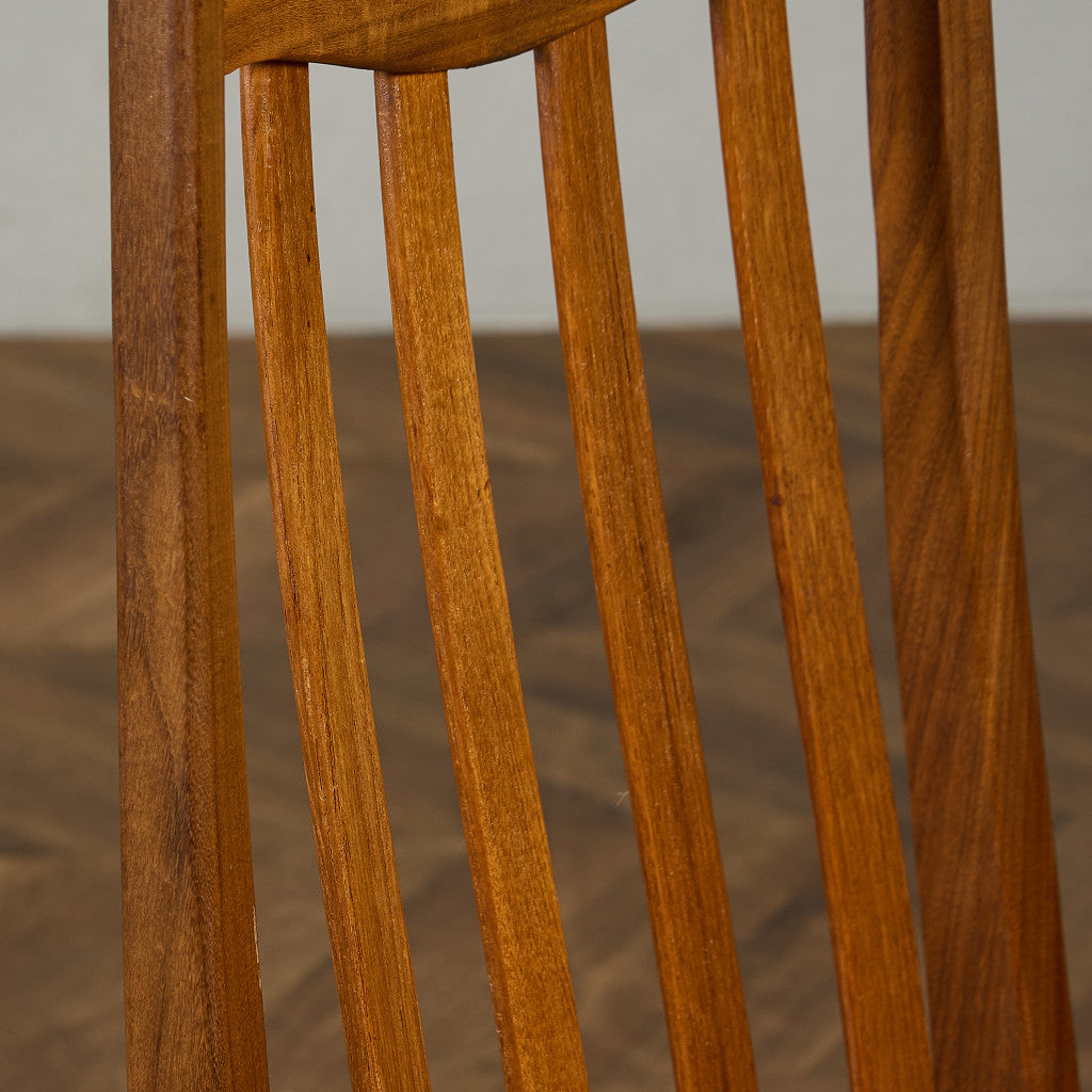 スラットバックチェア 座面張替え済み