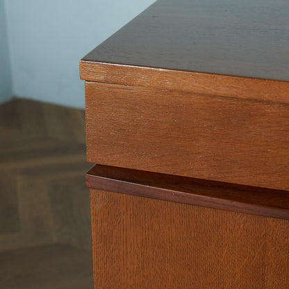 ヴィンテージ サイドボード