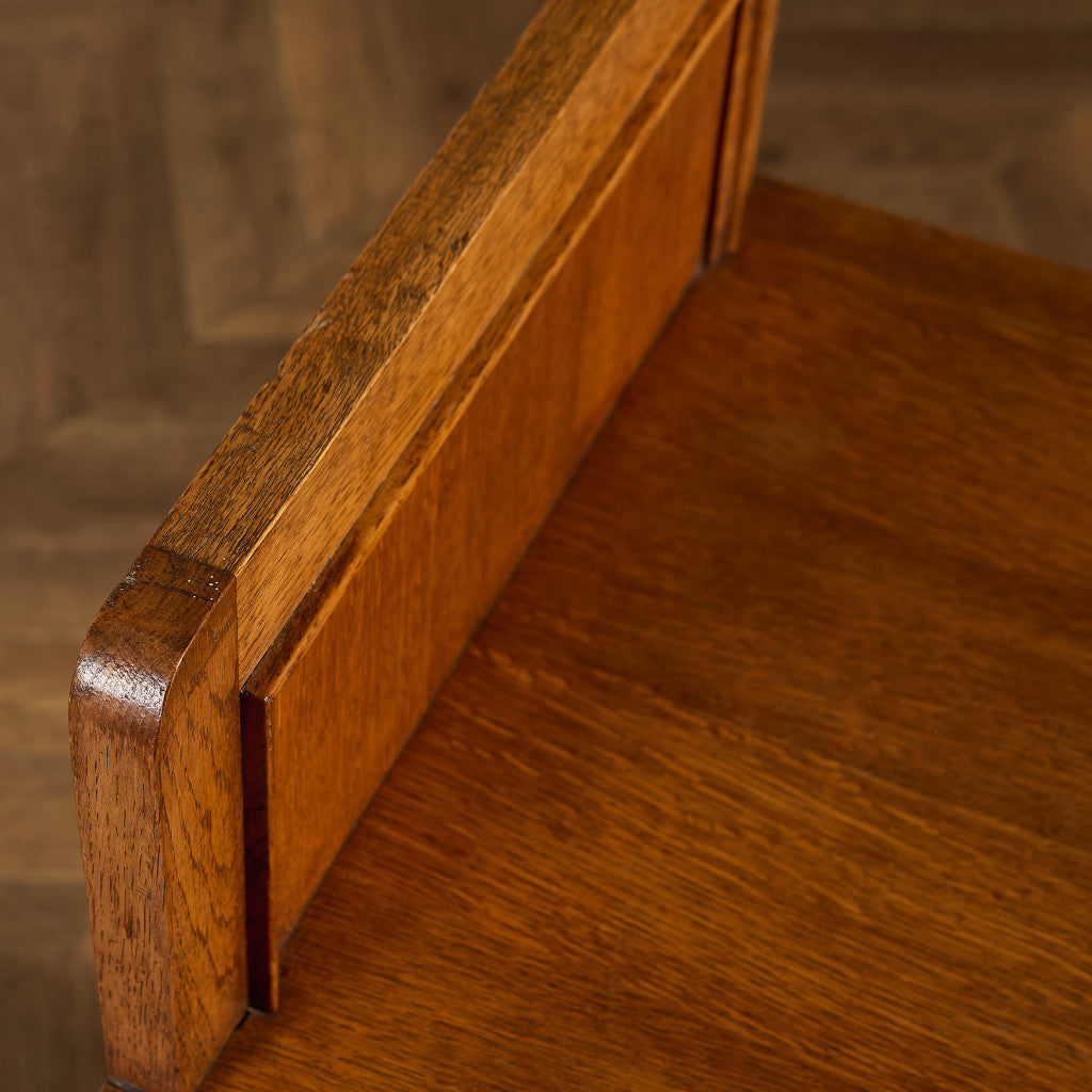 英国 クラシック ベッドサイド キャビネット