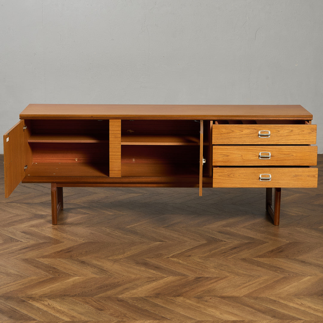 ヴィンテージ サイドボード