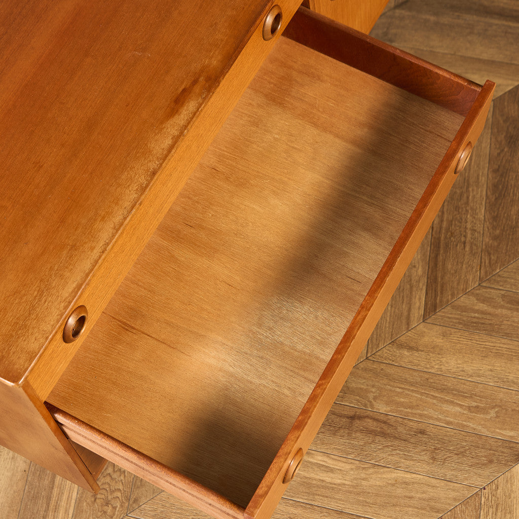 イギリス ヴィンテージ サイドボード