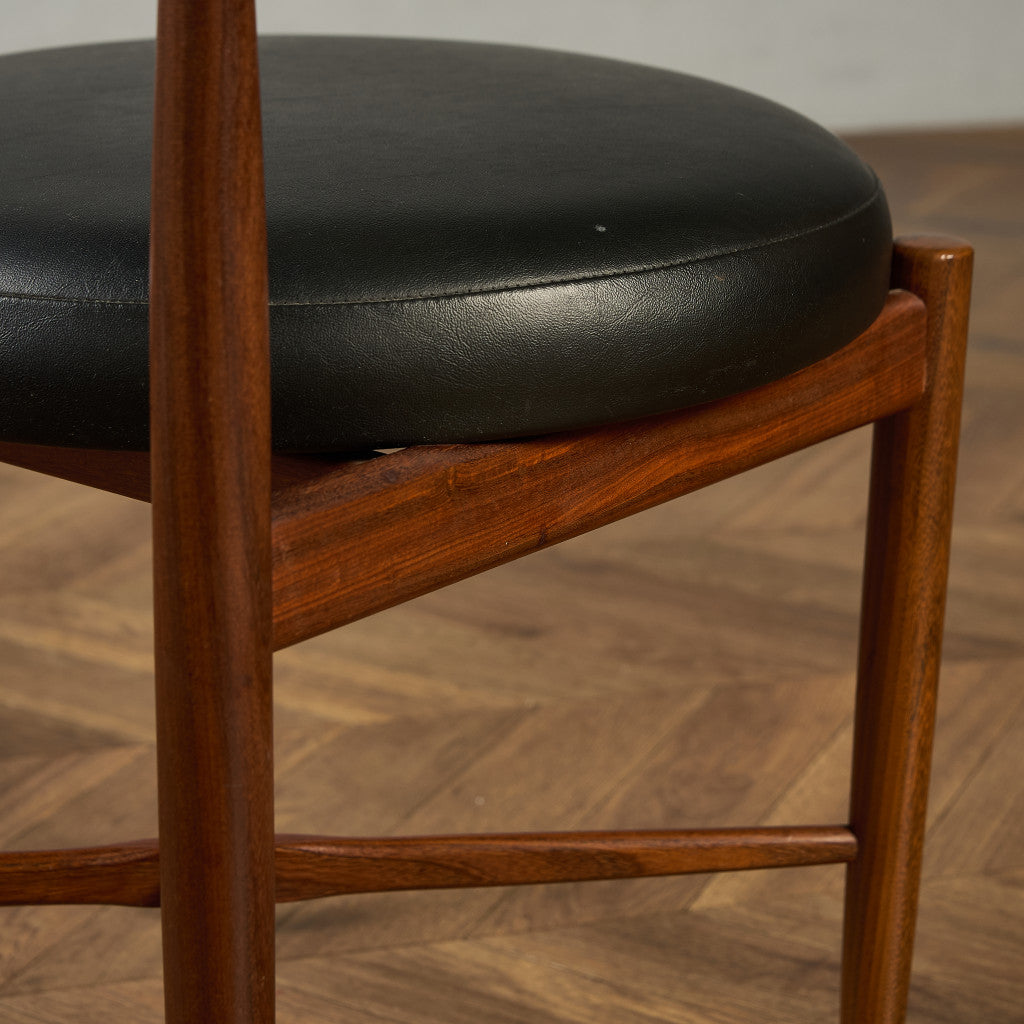 サーキュラーチェア