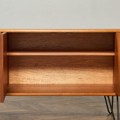 Fresco ヴィンテージ サイドボード カスタム アイアン ヘアピンレッグ