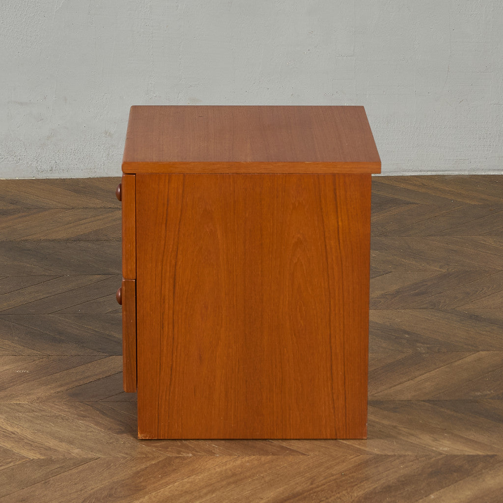 Albany ヴィンテージ 2段サイドチェスト (2673D)