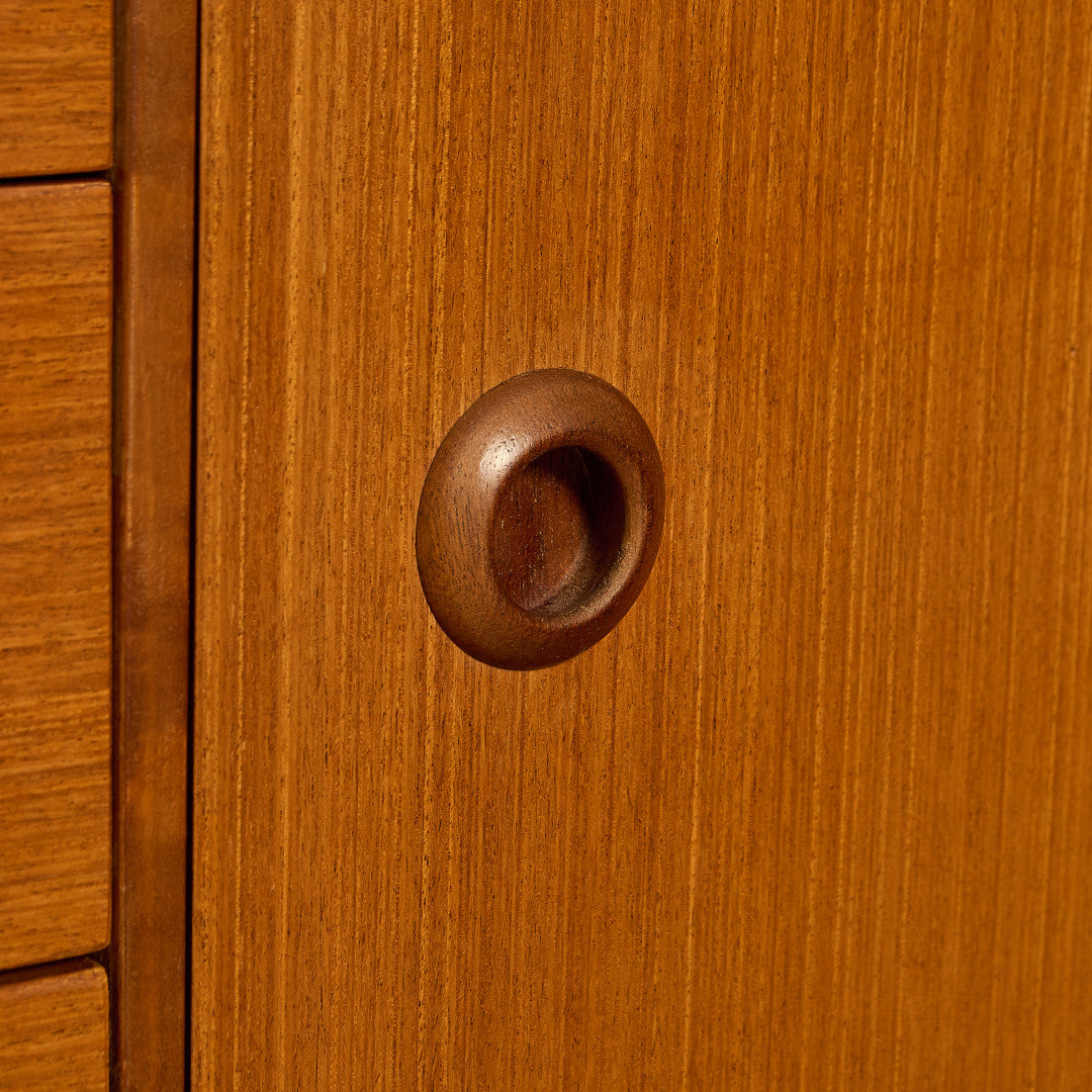 イギリス ヴィンテージ サイドボード