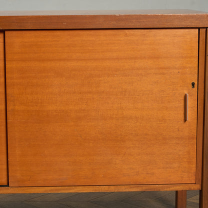 英国 ヴィンテージ キャビネット