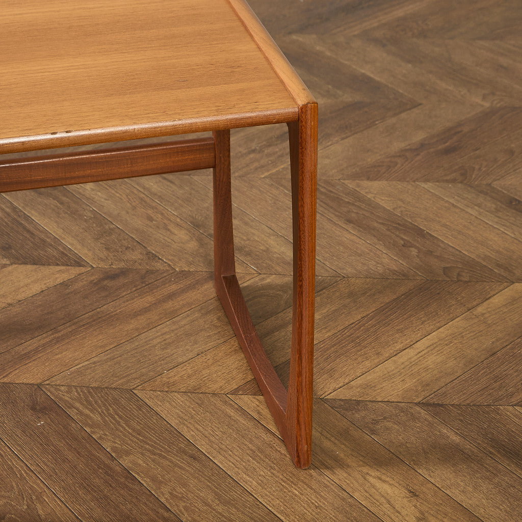 Quadrille ヴィンテージ ネストテーブル