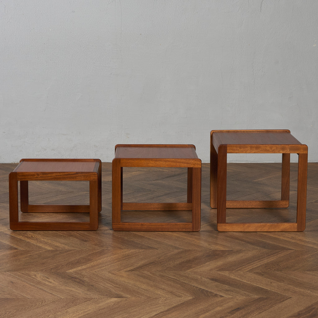 ヴィンテージ ネストテーブル