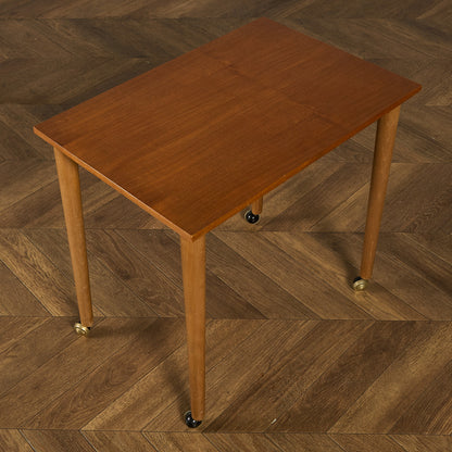 Novy Domov ヴィンテージ ネストテーブル