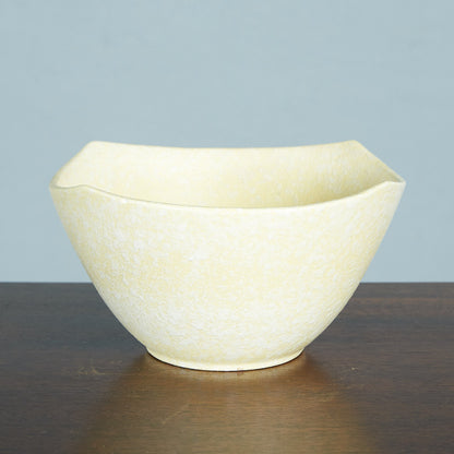 German Art Pottery ボウル