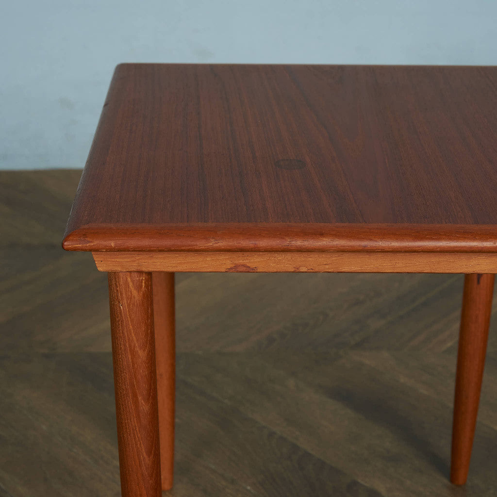 Vintage Danish nesting table #83861