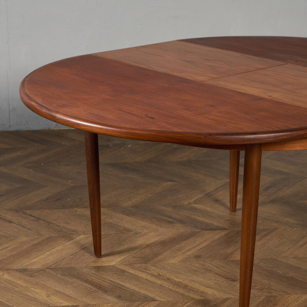 エクステンション ラウンドダイニングテーブル