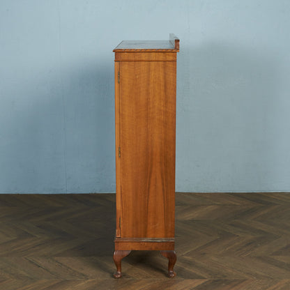 英国クラシック ウォールナット材 ブックケース / 食器棚