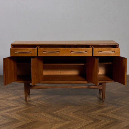 Fresco ヴィンテージ 脚付き サイドボード (4072)