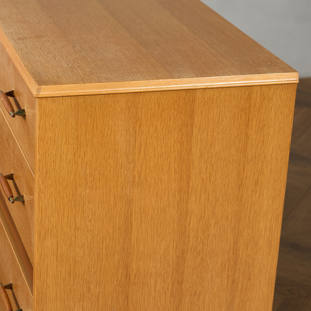 ヴィンテージ 4段 チェスト