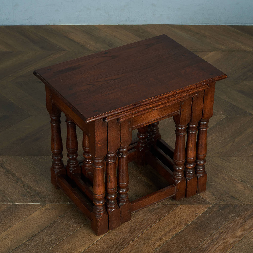 British classic oak nesting table #84618