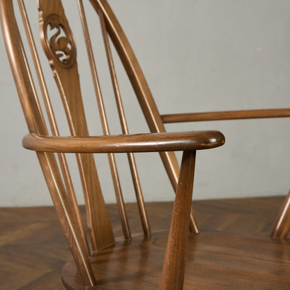 スワンバック アームチェア