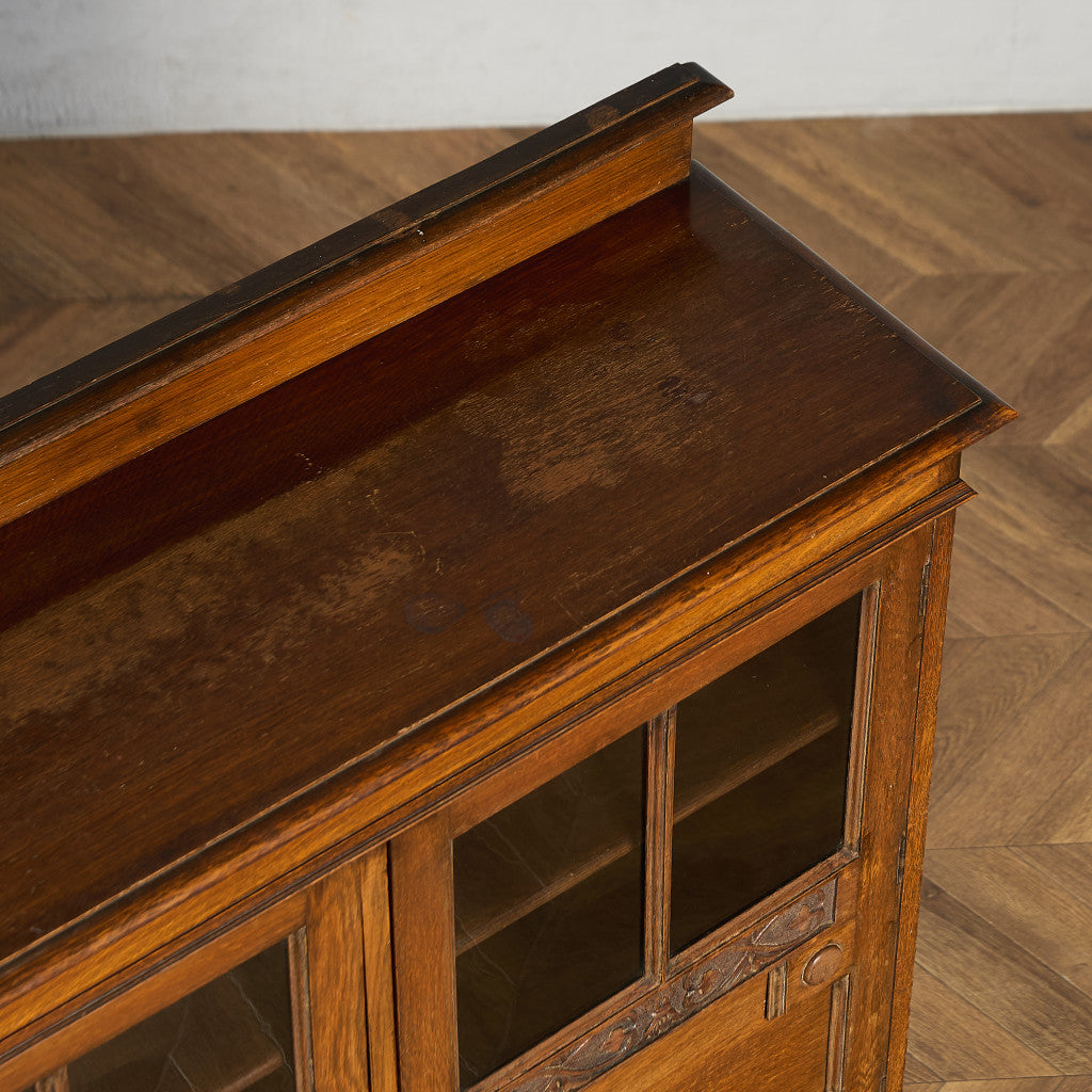 英国 クラシック キャビネット