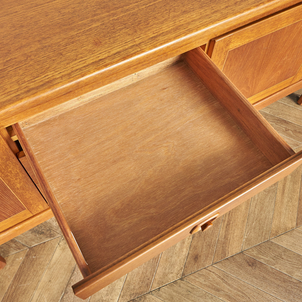 ヴィンテージ ロング サイドボード