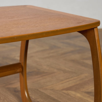 Burlington ネストテーブル