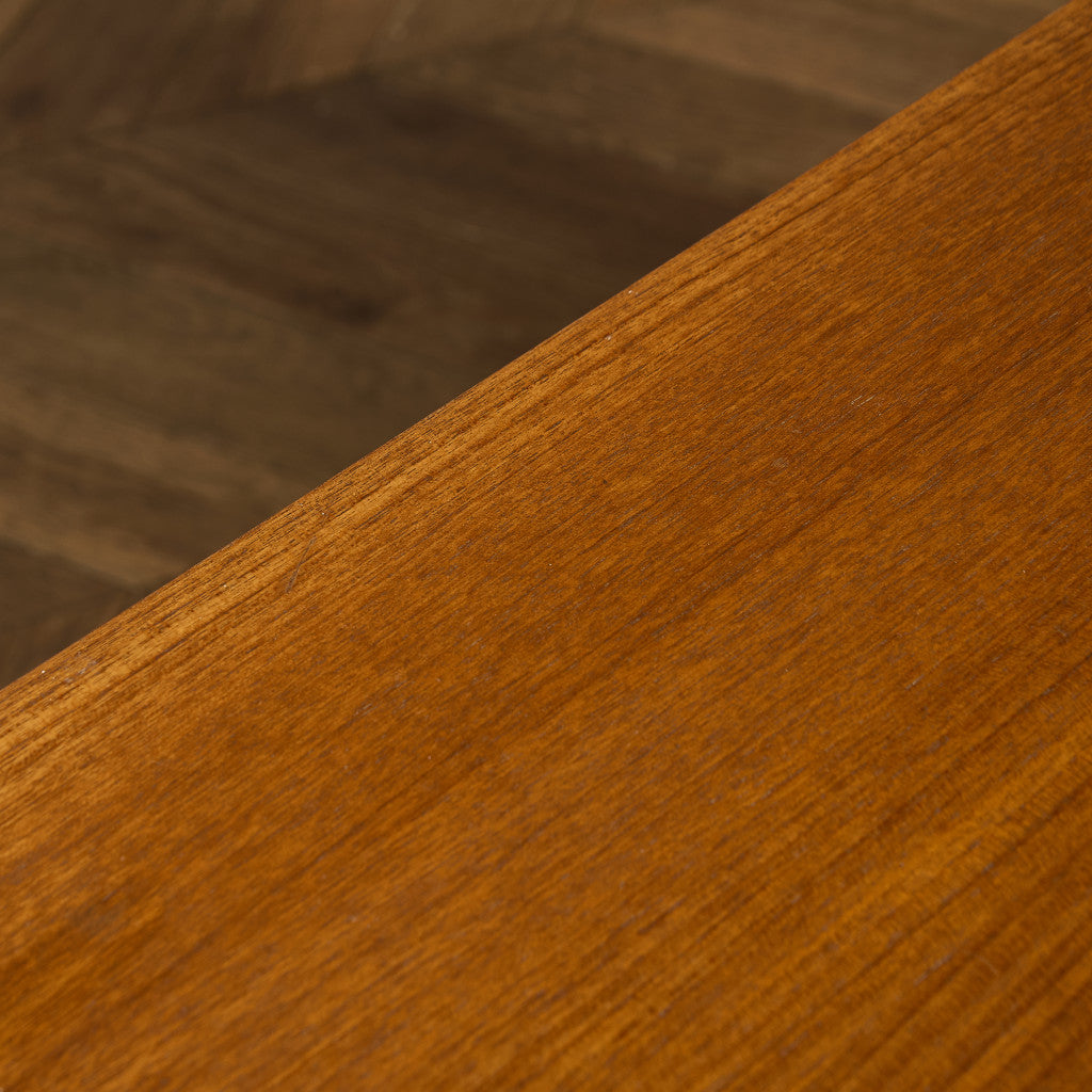 英国 ヴィンテージ キャビネット