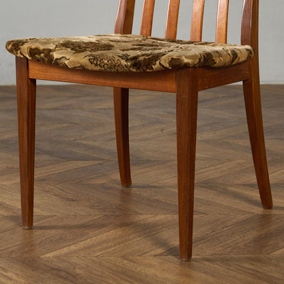 スラットバックチェア (4540)