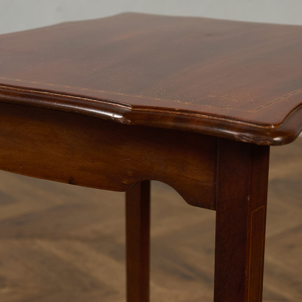 英国 クラシック ネストテーブル