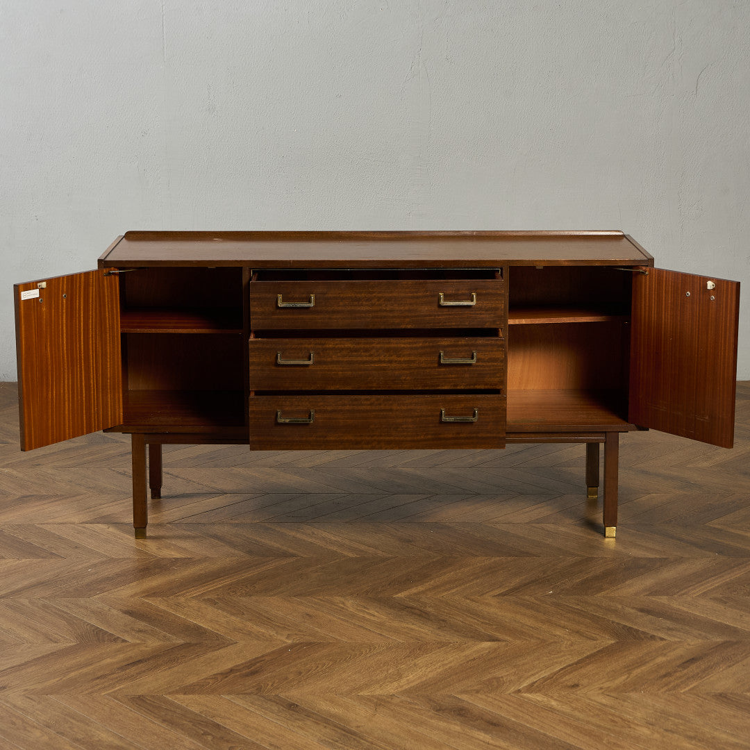 Brass-fitted Tola  ヴィンテージ サイドボード (4005)