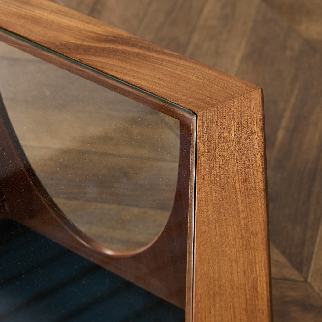 ヘキサゴナル オケージョナルテーブル (8053D)