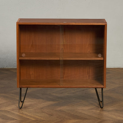 ヴィンテージ ガラス ブックケース カスタム アイアンヘアピンレッグ