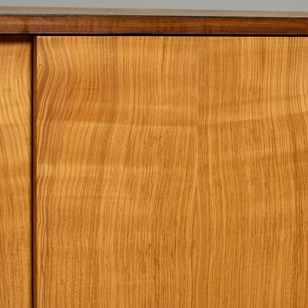 イギリス ヴィンテージ サイドボード