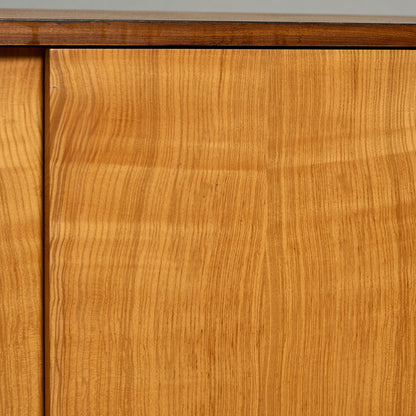 イギリス ヴィンテージ サイドボード