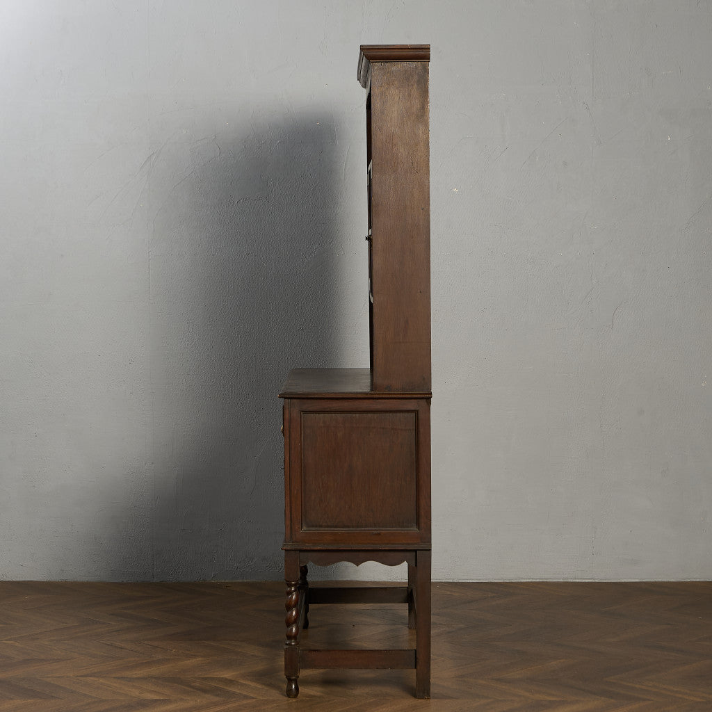 英国 クラシック ウェルシュドレッサー  食器棚