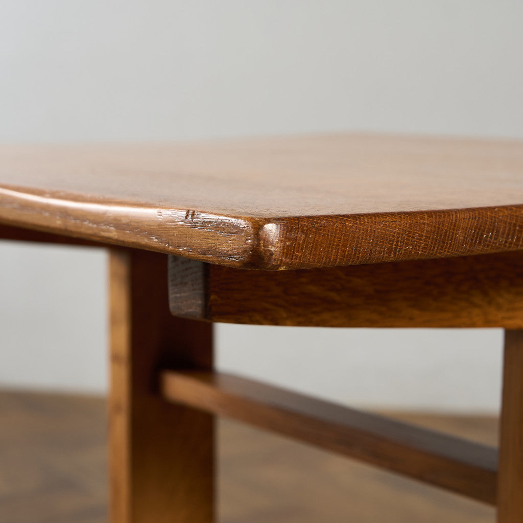 英国 クラシック サイドテーブル