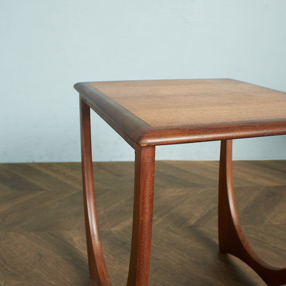 Astro セラミックタイルトップ ネストテーブル (3552D)