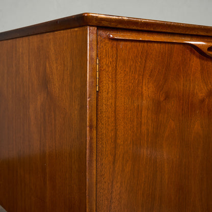 ヴィンテージ サイドボード 食器棚