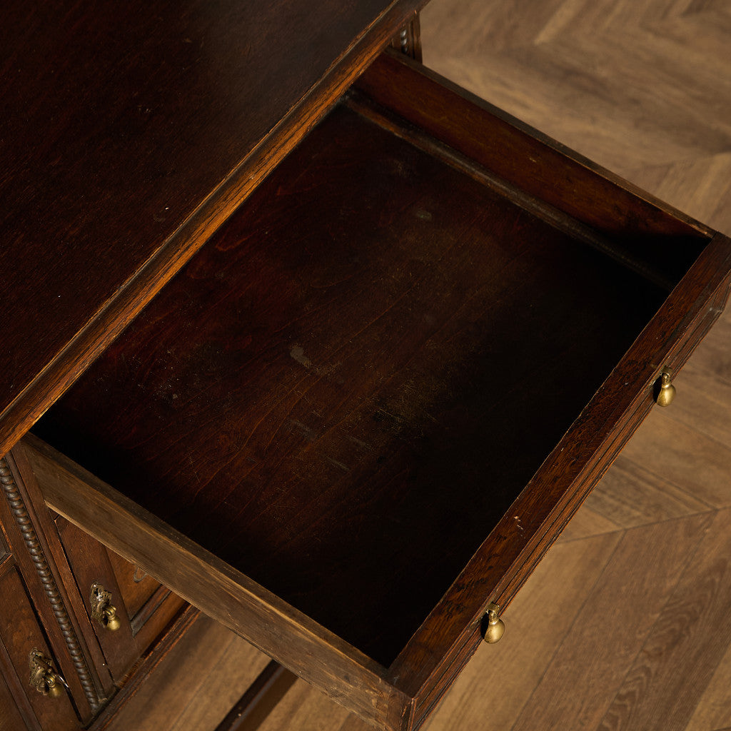 英国 クラシック ウェルシュドレッサー  食器棚