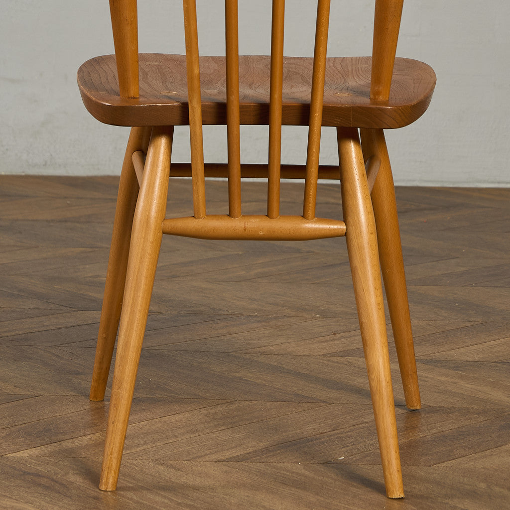 ヴィンテージ スティックバック ハイバックチェア