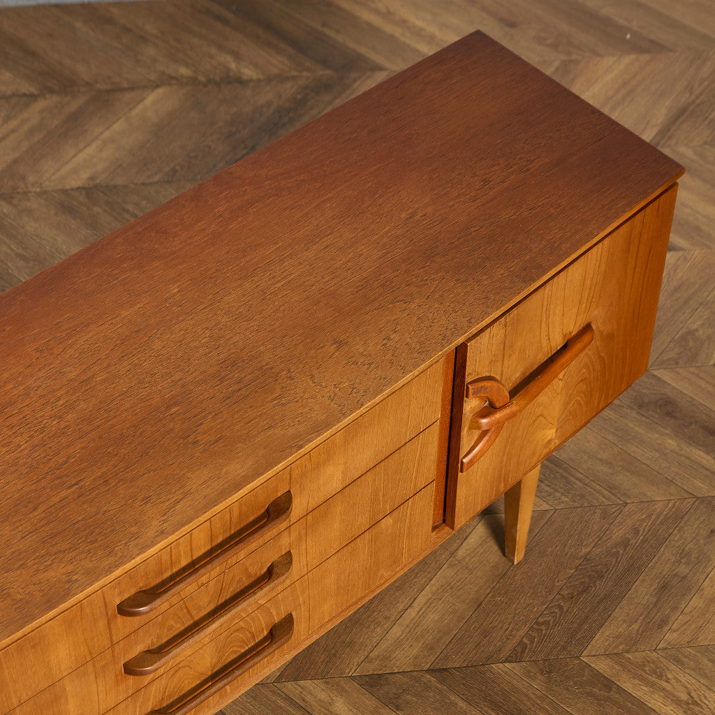 ヴィンテージ サイドボード