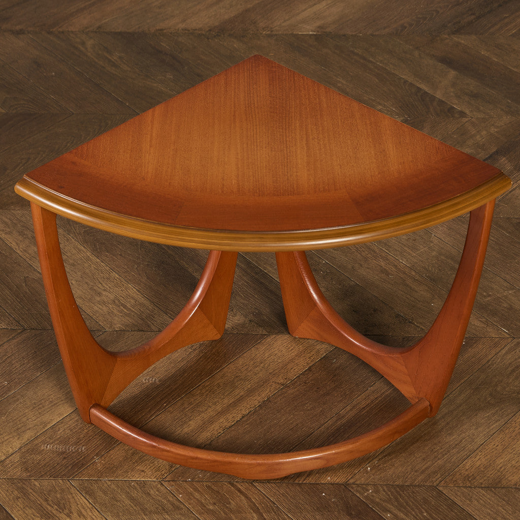 ヴィンテージ ガラストップ ネスト コーヒーテーブル