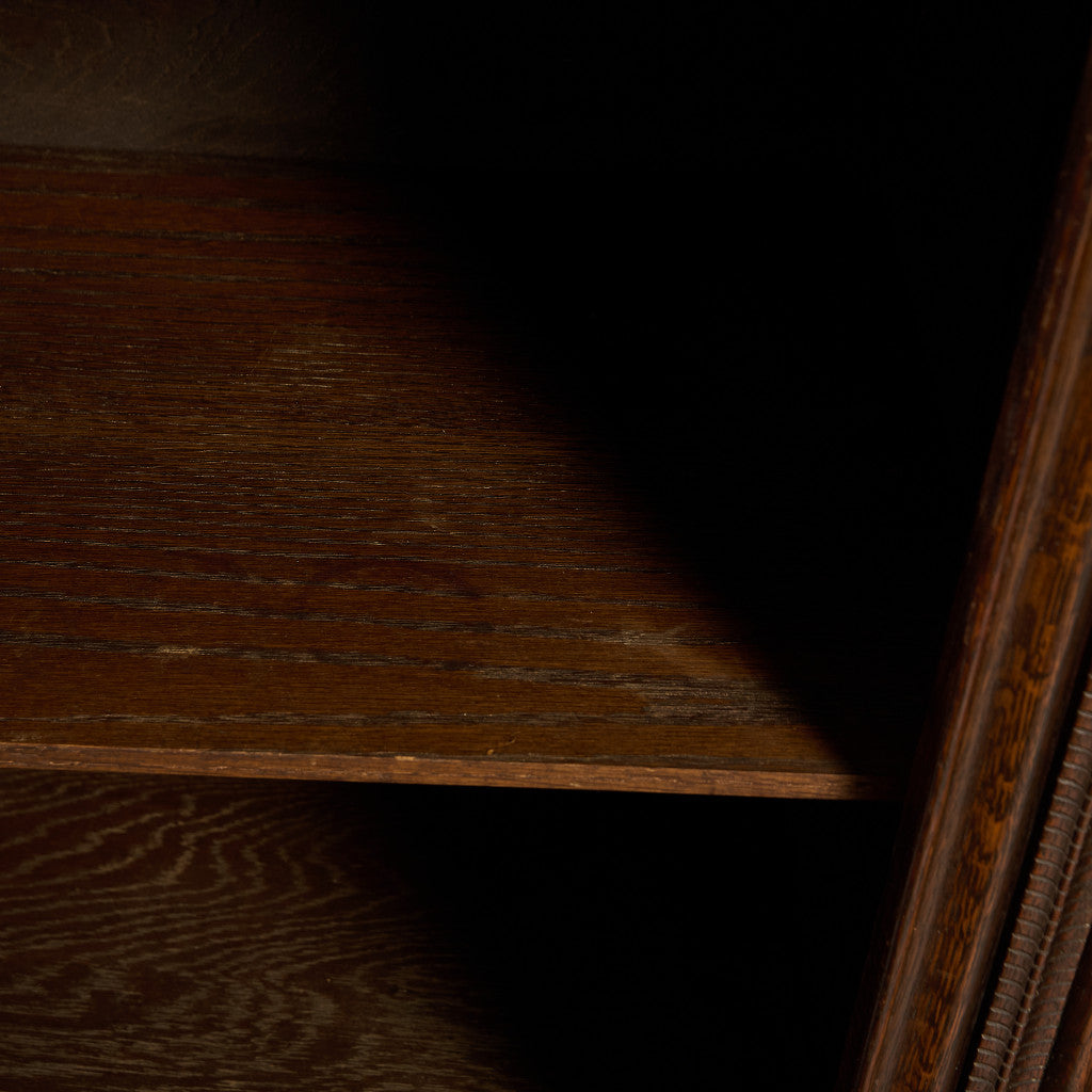 英国 クラシック コートカップボード