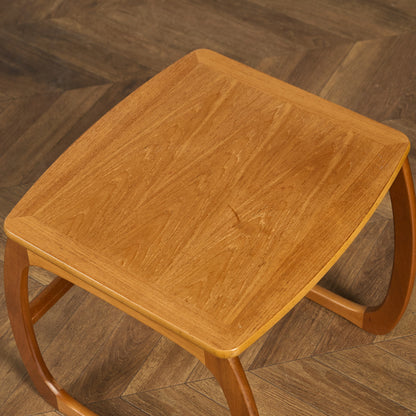 Burlington ネストテーブル