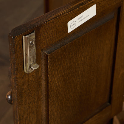 英国 クラシック オーク サイド キャビネット