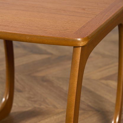 Burlington ネストテーブル