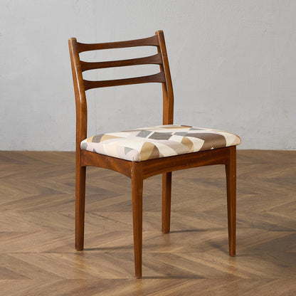 ヴィンテージ ダイニングチェア / 座面張替え済み (LUUM)