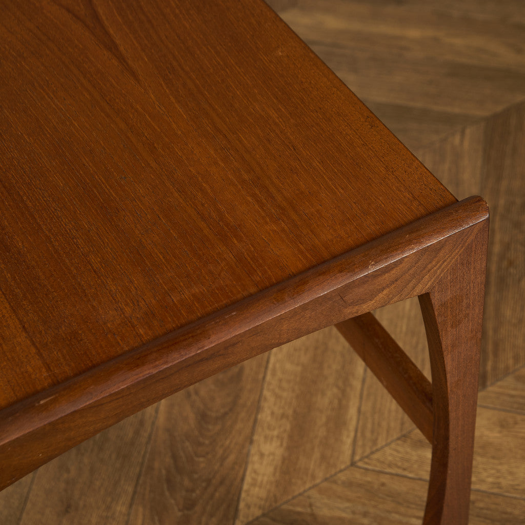 Quadrille ヴィンテージ ネストテーブル