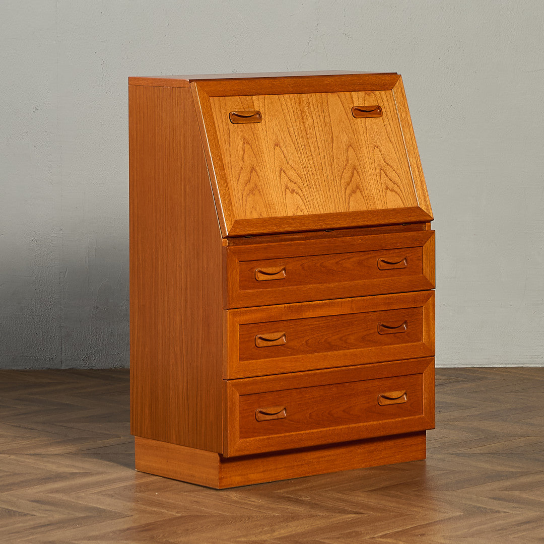 G-PLAN/ジープラン　サイドボードキャビネット G-plan ジープラン サイドボード S-2406-13 | mumokuteki anti