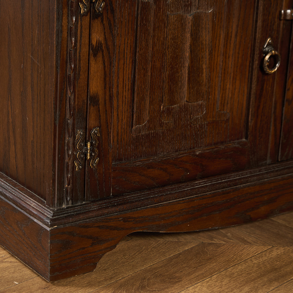 ガラス キャビネット