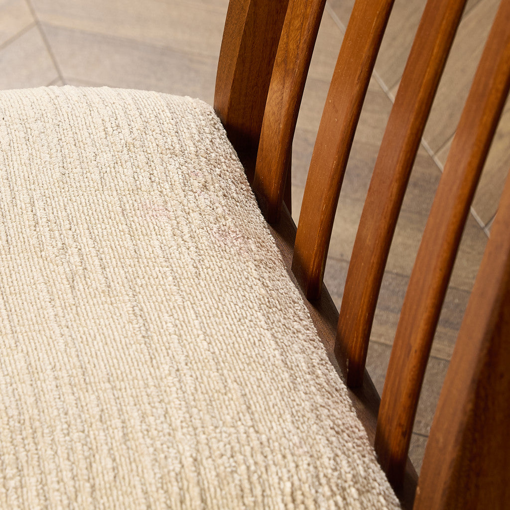 スラットバックチェア (4540)