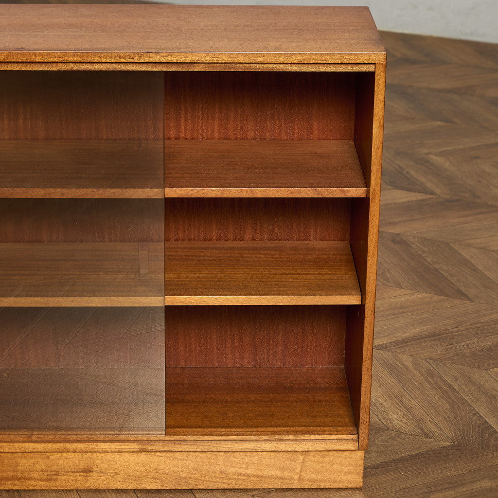 モーリス オブ グラスゴー Morris of Glasgow Cumbrae ヴィンテージ ナロー ガラス ブックケース 食器棚 #94361